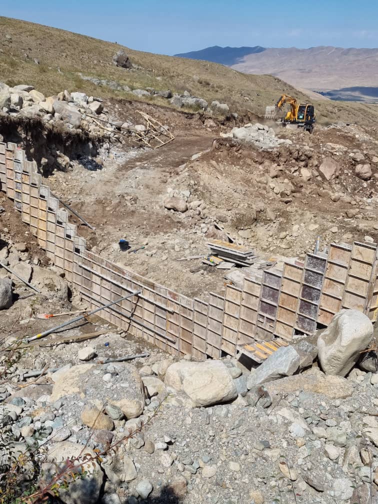 Үч-Эмчек айылында кичи гэстин курулушунун башталышы